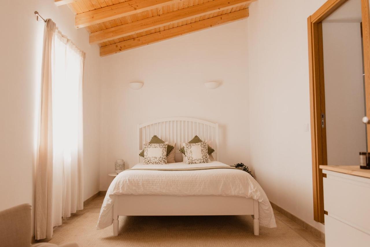 Casal Do Surdo Guest House Casal da Igreja ภายนอก รูปภาพ